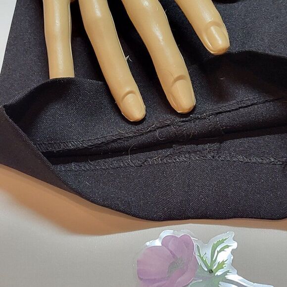 Larry Levine Sport, Not Worn, Black Size12, Women's Slacks - Picture 7 of 8